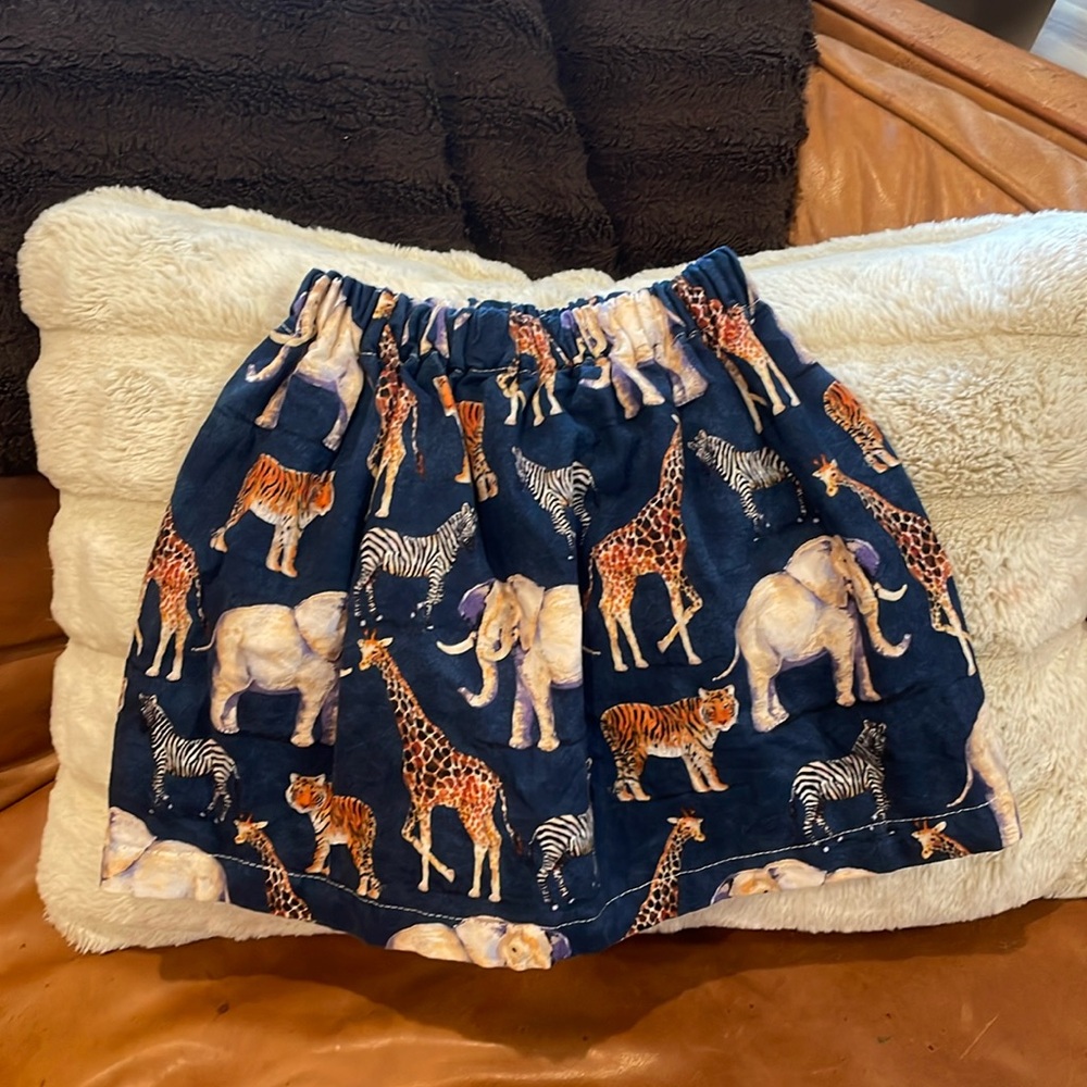 Skirt size 4